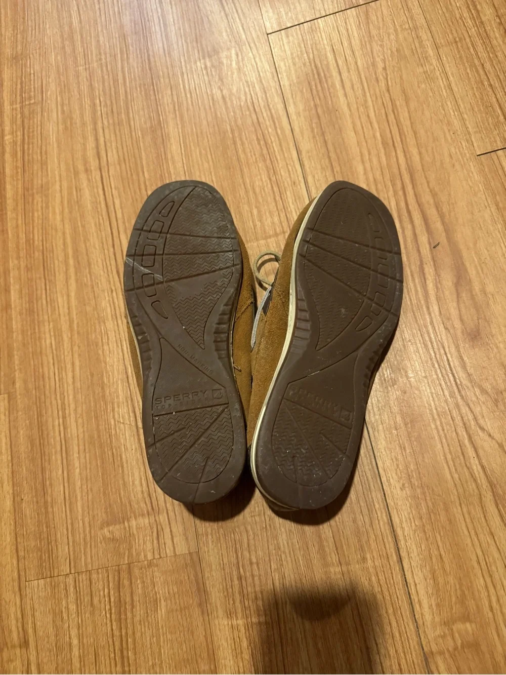 Sperry Men's Tan Suede 2-Eye Boat Shoes
